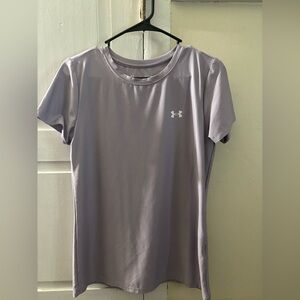 Women’s small Under Armour Tee Shirt